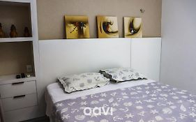 Qavi - Apartamento frente-piscina no Centro de Pipa #SolarÁgua160